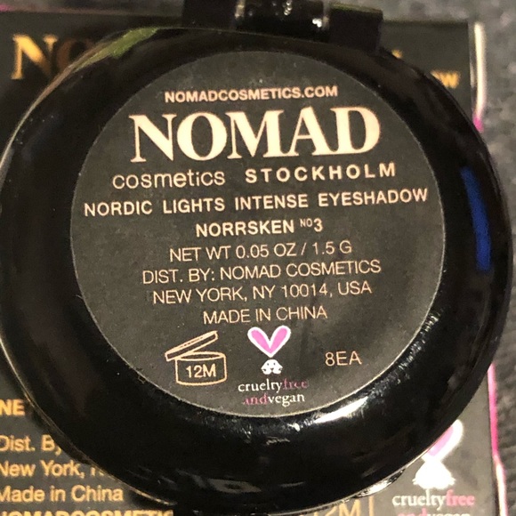 Random 4-pz Makeup Lot - Picture 9 of 13